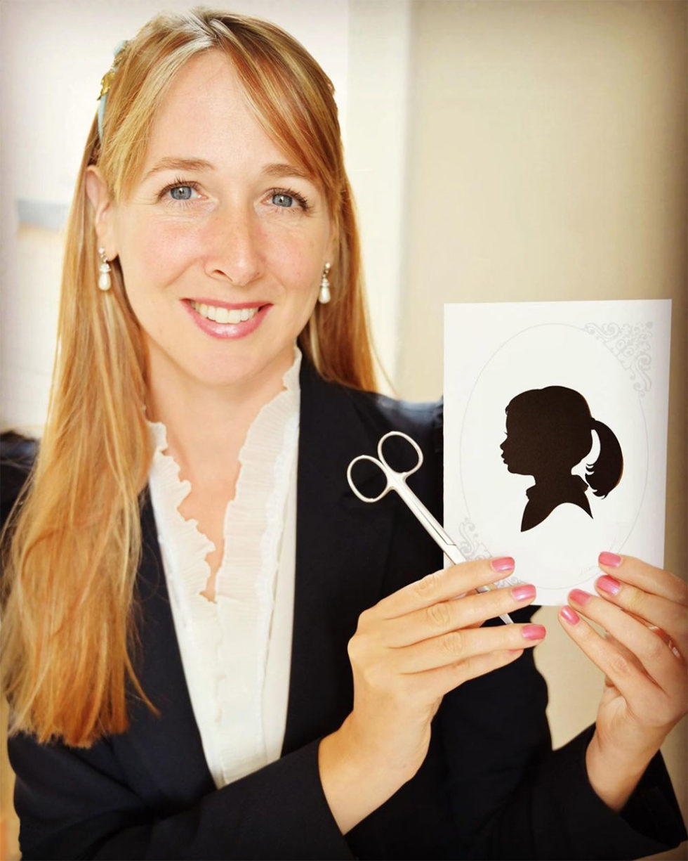 Alison Russell | Silhouette Artist for Weddings & Events for Hire